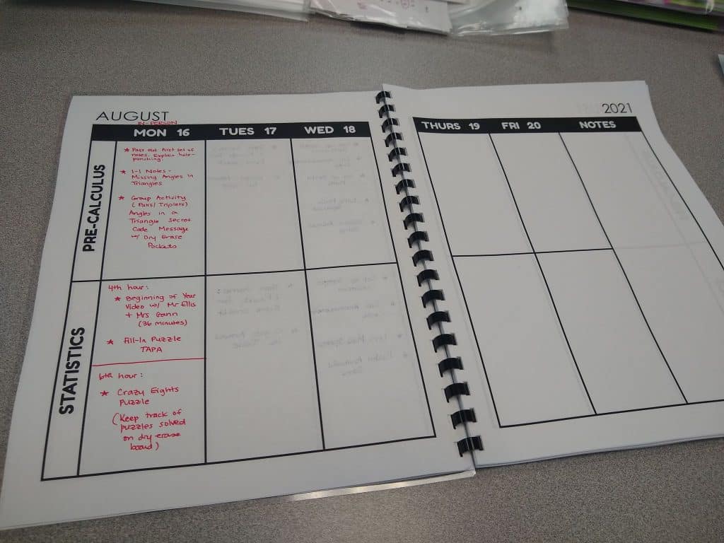 Free Printable Lesson Plan Book: 2021-2022 Edition